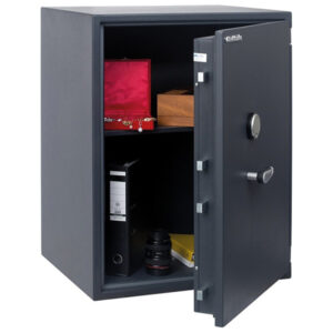 Chubbsafes-Senator-Graded-Security-safe-with-Fire-Resistance-Model-4K-1