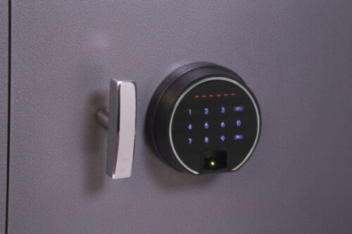 Phoenix deposit safe lock instruction